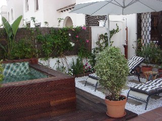PRECIOSO UNIFAMILIAR DE 3 HABITACIONES A 50 M DE LA PLAYA