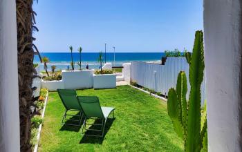 Villa for rent in Matalascaas, in first line of the beach