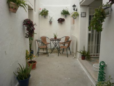 ACOGEDORA CASA DE PUEBLO A CINCO MINUTOS DE LA PLAYA DEL CHORRILLO/ROMPIDILLO Y CASCO HISTRICO