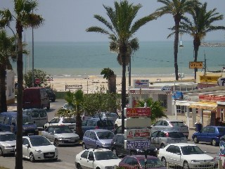 Apartamento con Vista a la Playa Valdelagrana  