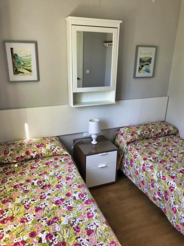 Dormitorio con dos camas de 90 cms. 