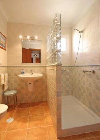 Cuarto de baño completo