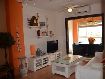 Encantador apartamento 2 dormitorios con plaza de garaje a 150 met (1) 