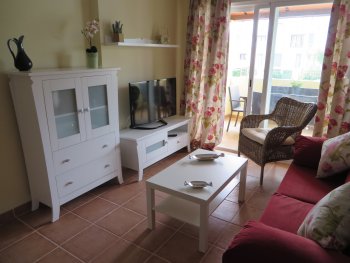 Vista parcial del salón-comedor