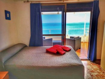 Sleeping to the sound of the sea