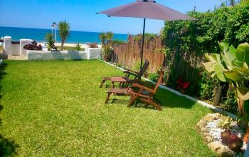 Townhouse for rent in Urbanizacin Kabila ( Matalascaas ) with three bedrooms.