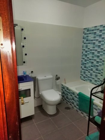 Alquiler de casa de vacaciones PRECIOSO UNIFAMILIAR DE 3 HABITACIO (8) 