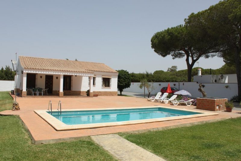 Alquiler de casa de campo con piscina en Conil de la frontera