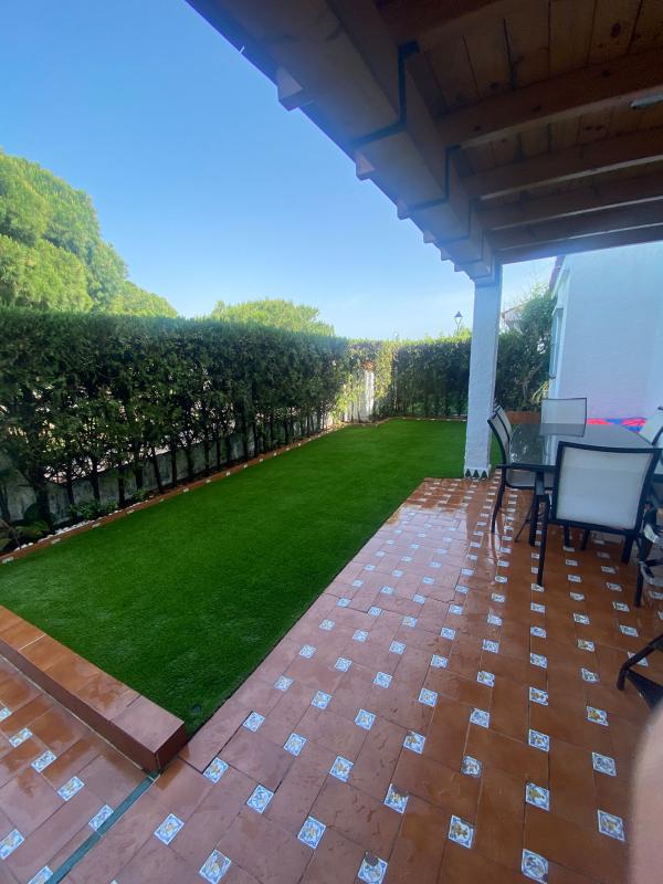 Alquiler de casa en Matalascaas con piscina comunitaria 