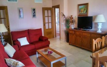CHALET para alquilar con 4 habitaciones