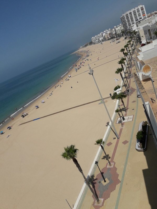 Piso en primera linea de la playa de Rota