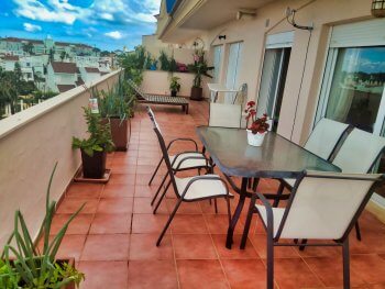 LUXURY SEA VIEW PENTHOUSE WITH INTERNET AND AIR-CONDITIONING (8) 