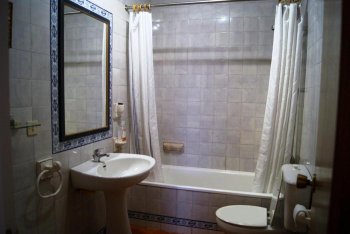 Cuarto de baño completo